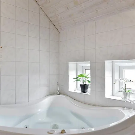 Drea - 250m From The Sea In Western Jutland By Interhome Holiday home Ringkobing